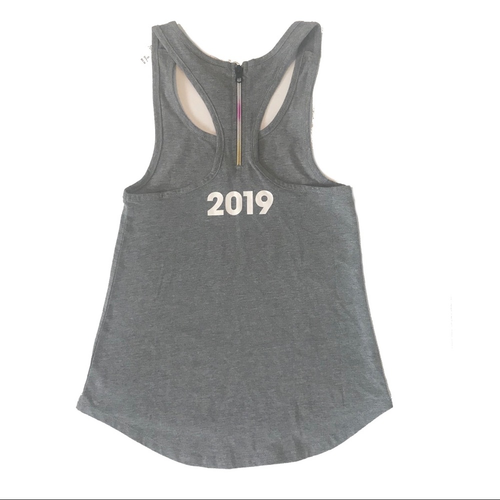 Disney Tank 🌈 - Picture 2 of 5